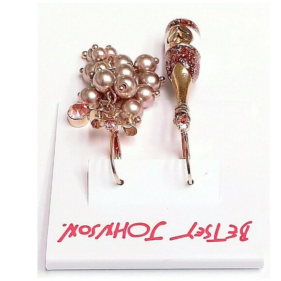 Authentic Betsey Johnson Wine Bottle Grapes Mismatch Dangle Earrings - Picture 2 of 5